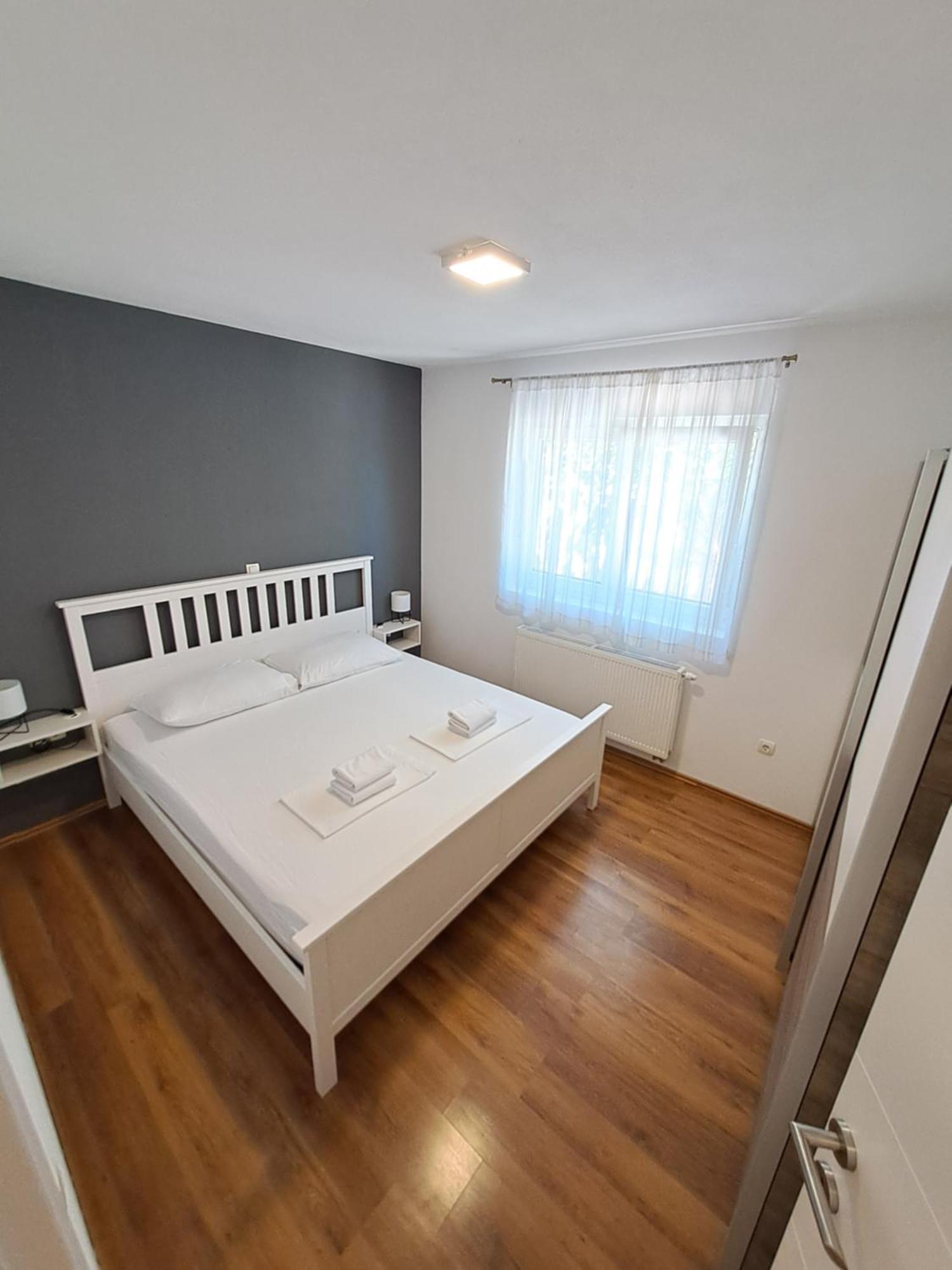 Holiday House Meri 파코스탄 외부 사진