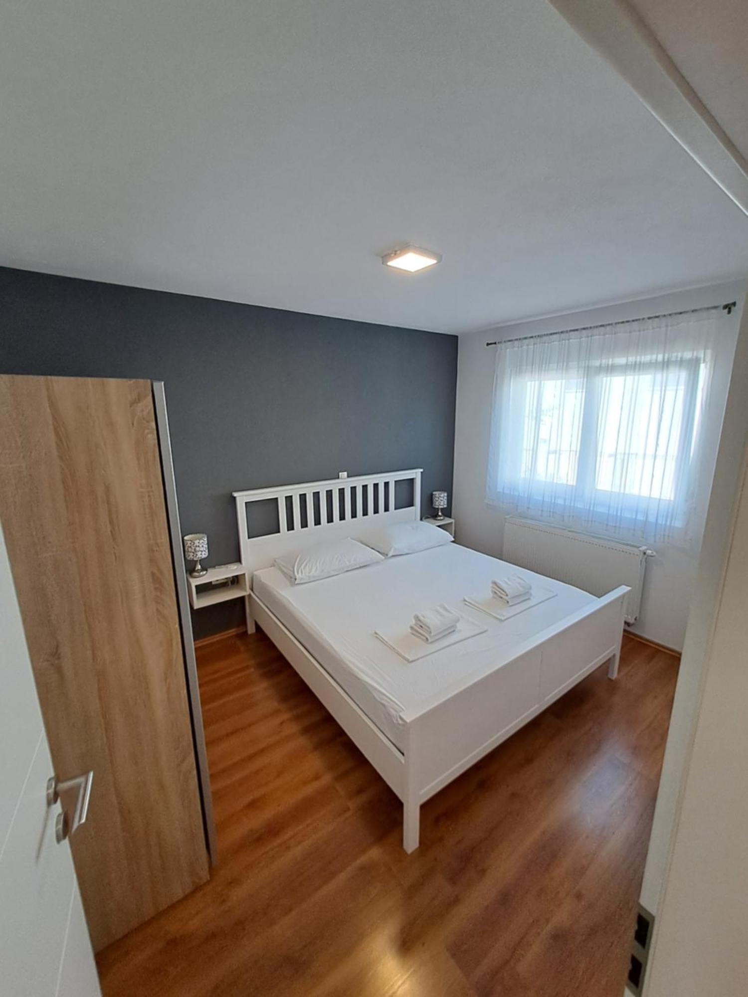 Holiday House Meri 파코스탄 외부 사진