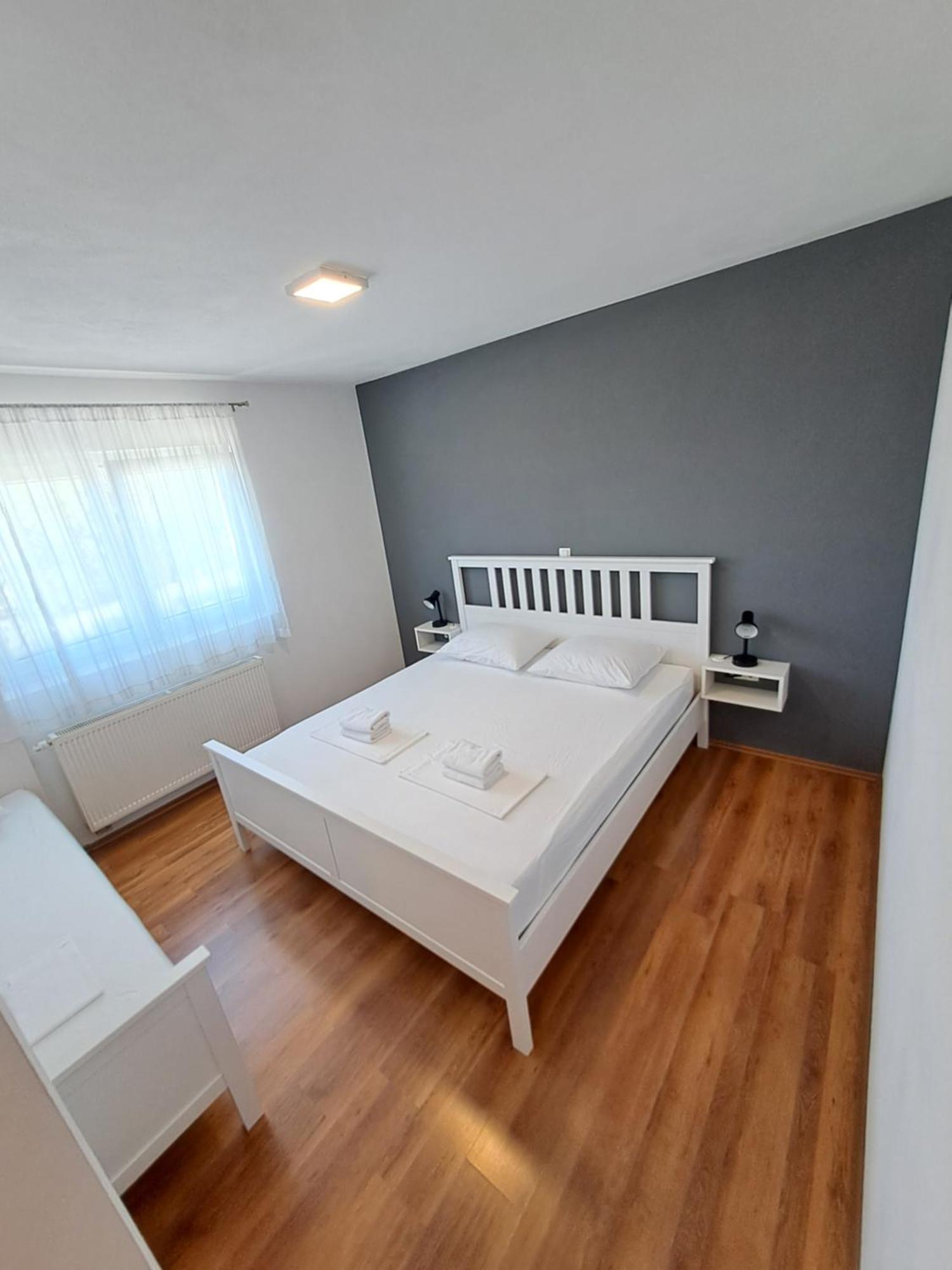 Holiday House Meri 파코스탄 외부 사진